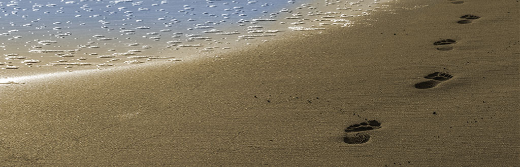Fußspuren im Sand